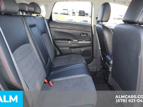 Used 2024 Mitsubishi Outlander Sport SE AWD/4WD image 22