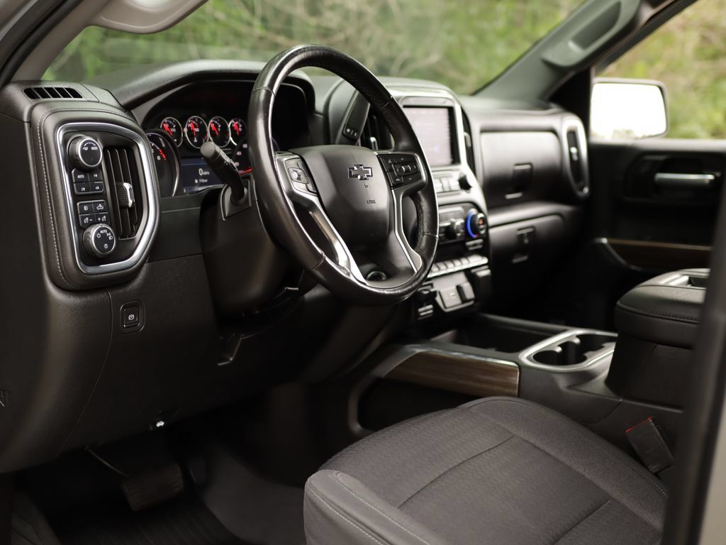 Used 2021 Chevrolet Silverado 1500 RST w/ All Star Edition Plus AWD/4WD image 9