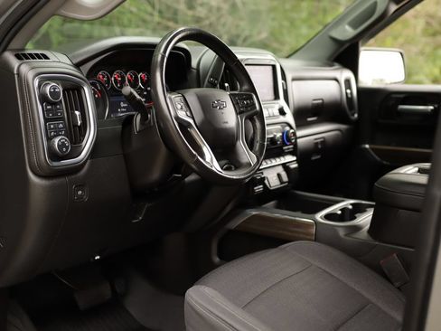 Used 2021 Chevrolet Silverado 1500 RST w/ All Star Edition Plus AWD/4WD image 9