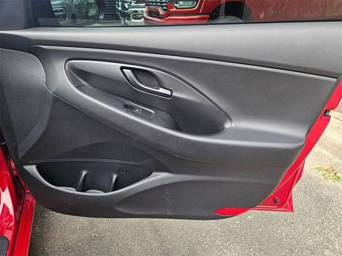 Used 2019 Hyundai Elantra GT N Line image 17