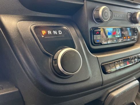 Used 2024 RAM ProMaster 3500 w/ Delivery Van Package image 8