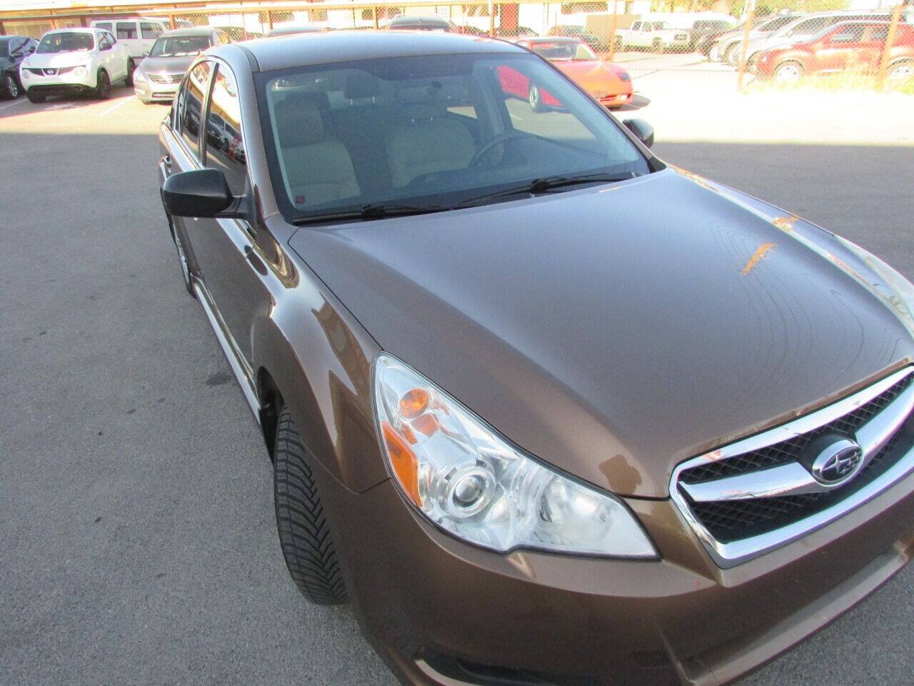 Used 2011 Subaru Legacy 2.5i AWD/4WD image 17