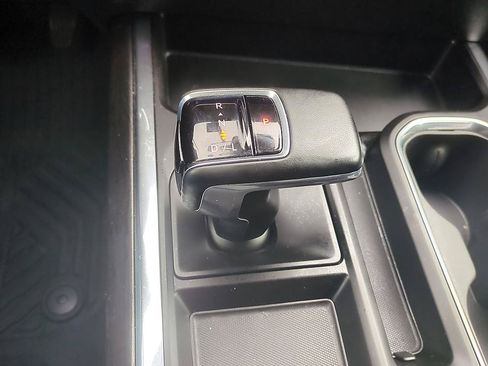 Used 2023 Chevrolet Silverado 1500 LTZ AWD/4WD image 26