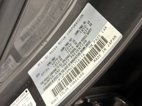 Used 2025 MAZDA MAZDA3 s FWD image 14