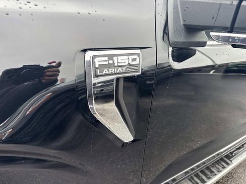 Used 2025 Ford F150 Lariat w/ Equipment Group 502A High AWD/4WD image 12
