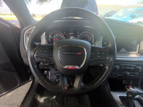 Used 2021 Dodge Charger SXT RWD image 15