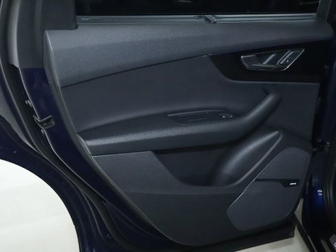 Used 2019 Audi Q7 3.0T Prestige w/ Prestige Package image 33