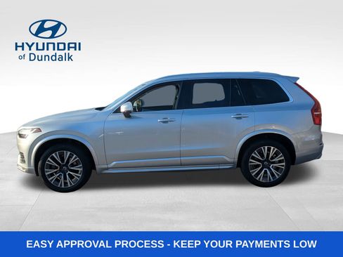 Used 2021 Volvo XC90 T5 Momentum image 2