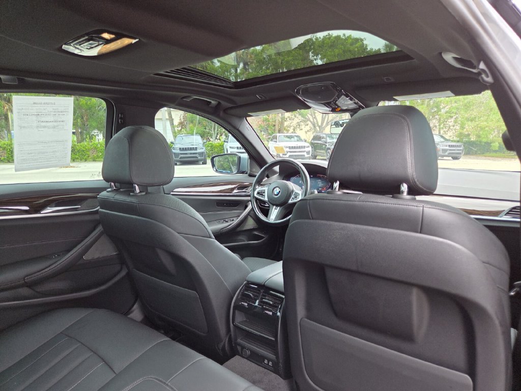 Used 2023 BMW 530i w/ M Sport Package RWD image 16
