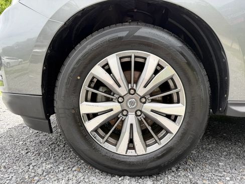 Used 2020 Nissan Pathfinder SL AWD/4WD image 49