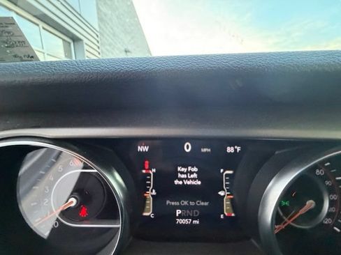 Used 2021 Jeep Wrangler Unlimited Sport AWD/4WD image 28