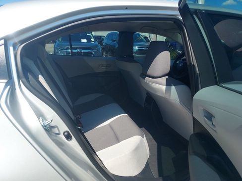 Used 2025 Toyota Corolla LE FWD image 27