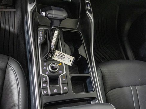 Used 2025 Kia Sorento X-Line EX AWD/4WD image 29
