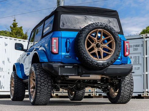 New 2025 Ford Bronco Badlands image 6