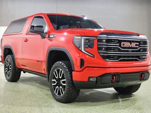 Used 2022 GMC Sierra 1500 Pro w/ Pro Value Package image 1