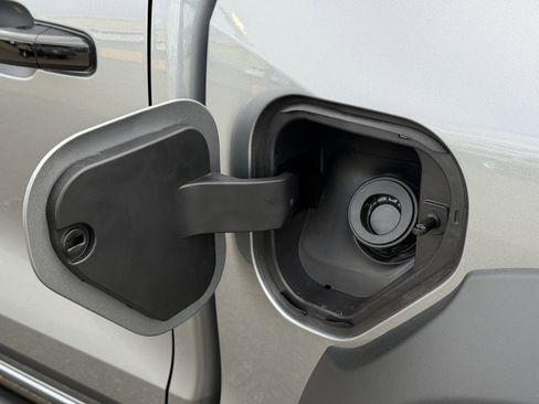 New 2026 Chevrolet Colorado ZR2 w/ ZR2 Bison Edition image 37