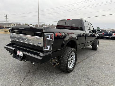 Used 2017 Ford F350 Platinum w/ Platinum Ultimate Package image 5