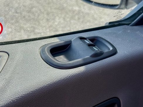 Used 2024 Ford Transit 250 Low Roof w/ Exterior Upgrade Package image 18