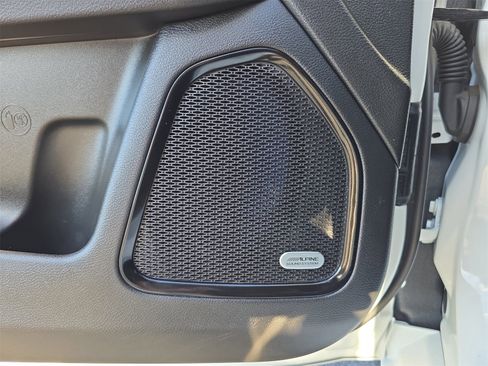 Used 2022 Jeep Compass High Altitude image 14