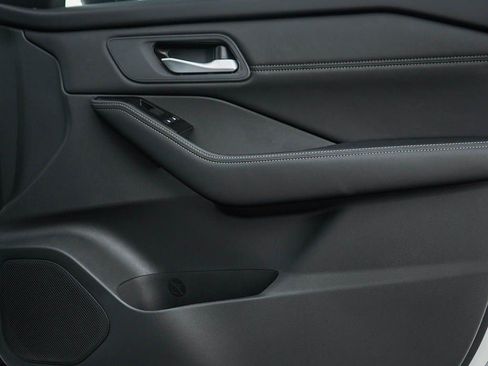 New 2026 Nissan Rogue Dark Armor AWD/4WD image 9