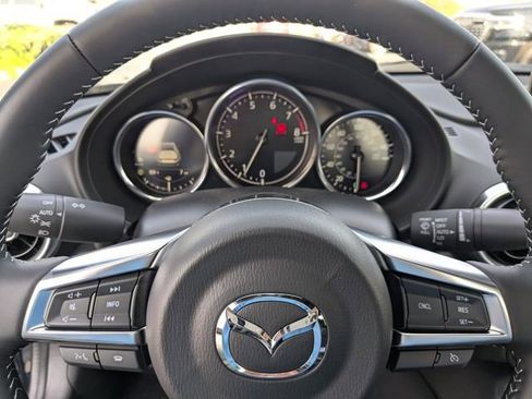 New 2025 MAZDA MX-5 Miata RF Grand Touring image 18