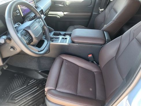 Used 2025 Toyota Land Cruiser w/ Premium Package AWD/4WD image 12