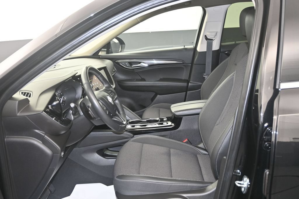 Certified 2023 Buick Envision Preferred AWD/4WD image 10