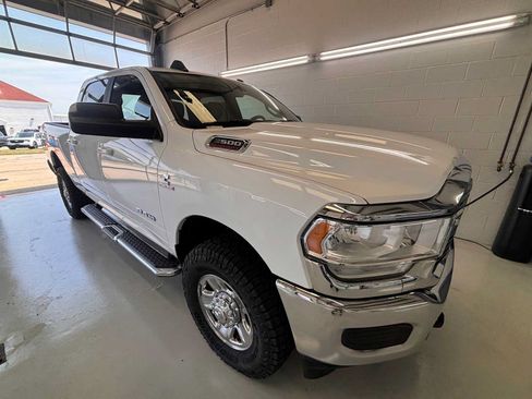 Used 2021 RAM 2500 Big Horn AWD/4WD image 5