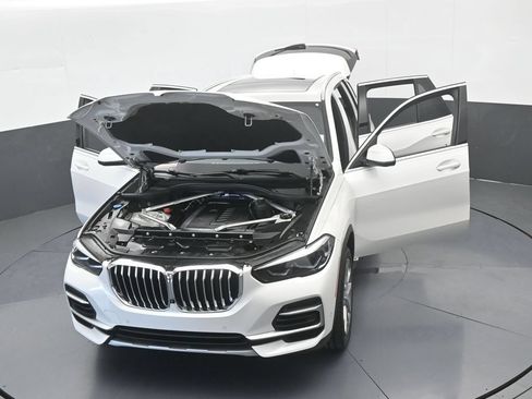 Used 2023 BMW X5 xDrive40i w/ Premium Package AWD/4WD image 79