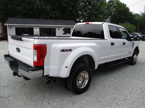 Used 2017 Ford F350 XLT AWD/4WD image 5