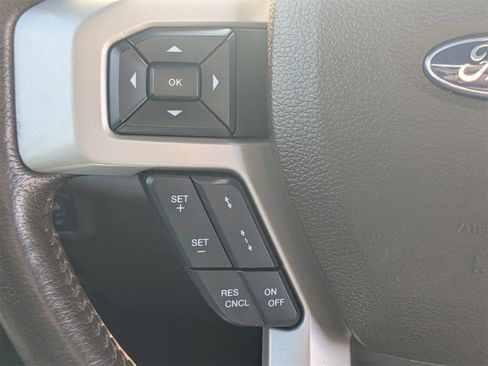 Used 2022 Ford F250 King Ranch w/ Chrome Package image 29