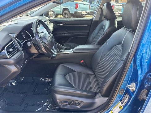 Used 2019 Toyota Camry SE w/ Audio Package image 9