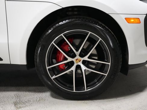 Used 2023 Porsche Macan S image 40