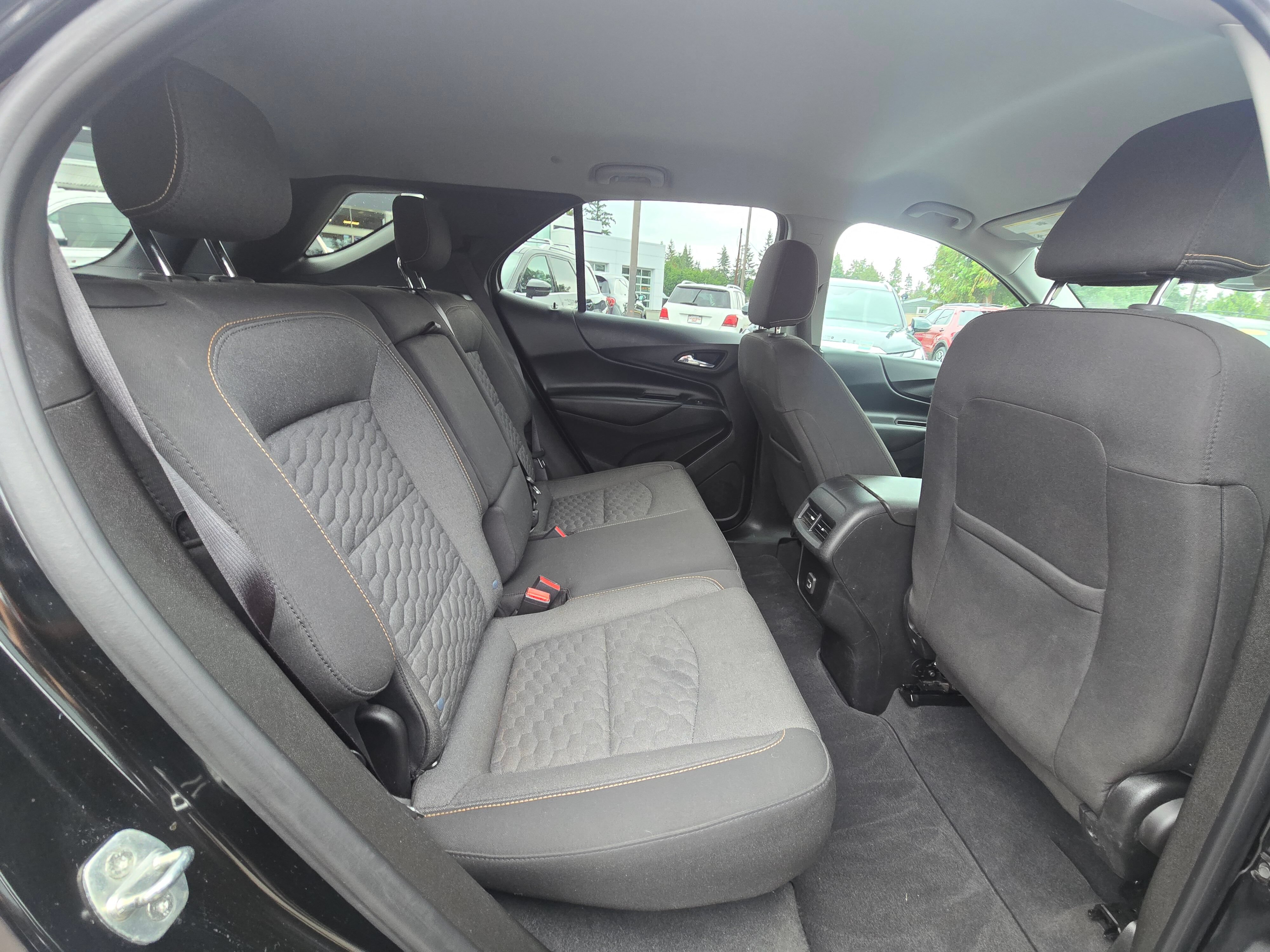 Used 2020 Chevrolet Equinox LT FWD image 12