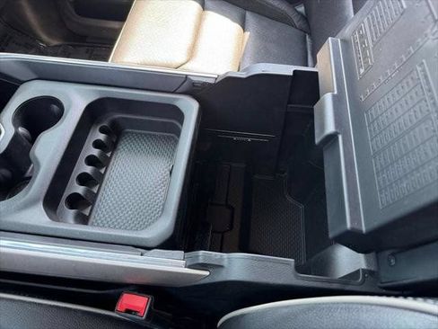 Used 2019 RAM 1500 Laramie AWD/4WD image 56