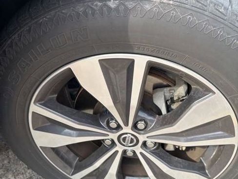 Used 2020 Nissan Murano SV image 28