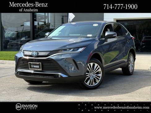 Used 2023 Toyota Venza Limited AWD/4WD image 1