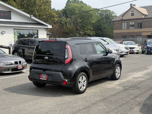 Used 2016 Kia Soul FWD image 9