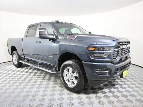 Used 2026 RAM 3500 Big Horn AWD/4WD image 10
