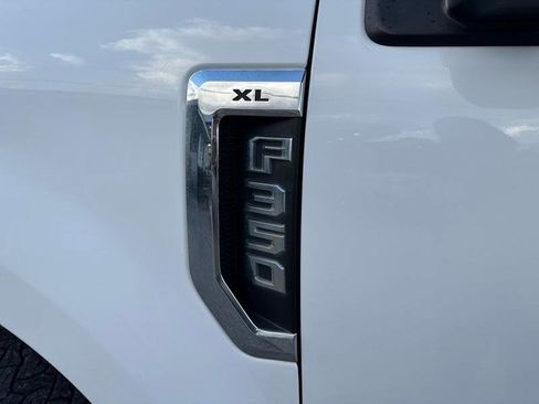 Used 2019 Ford F350 XL w/ Power Equipment Group image 20