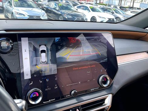 Used 2024 Lexus RX 350 Premium w/ Convenience Package FWD image 27