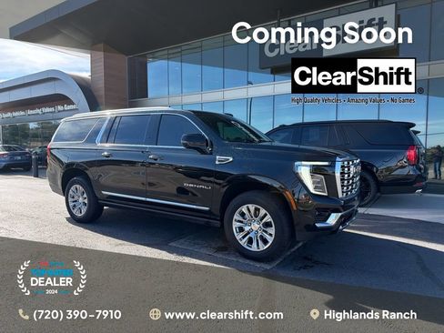 Used 2025 GMC Yukon XL Denali w/ Sun & Power Step Package AWD/4WD image 1