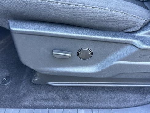 Used 2025 Ford F150 XLT w/ Equipment Group 301A Standard image 13