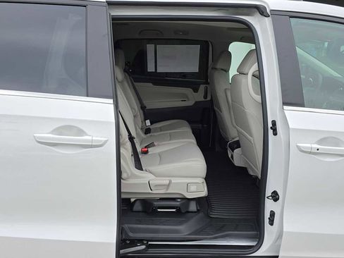 New 2026 Honda Odyssey EX-L image 12