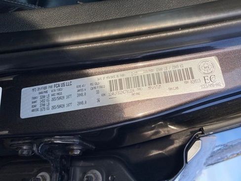 Used 2017 Jeep Grand Cherokee Limited image 26