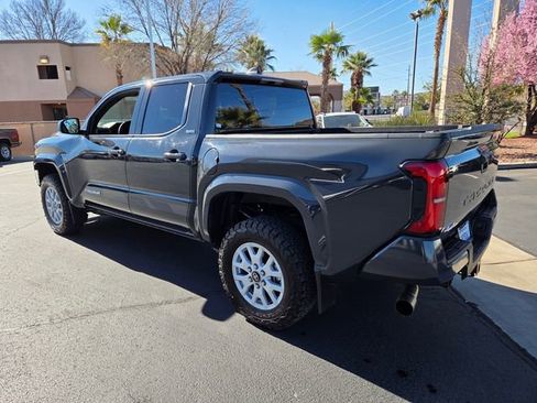 Used 2024 Toyota Tacoma SR5 image 6