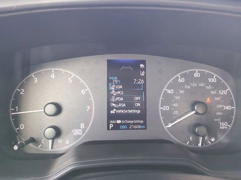 Used 2025 Toyota Corolla LE FWD image 24