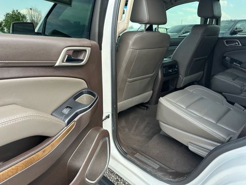 Used 2019 GMC Yukon Denali w/ Denali Ultimate Package AWD/4WD image 25