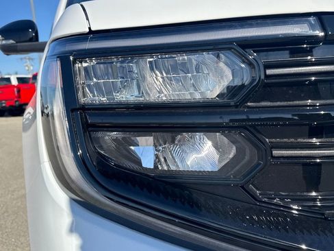 New 2025 Ford Expedition Platinum w/ Stealth Performance Package AWD/4WD image 10