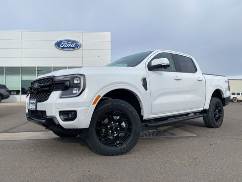 New 2025 Ford Ranger Lariat w/ FX4 Off-Road Package image 12